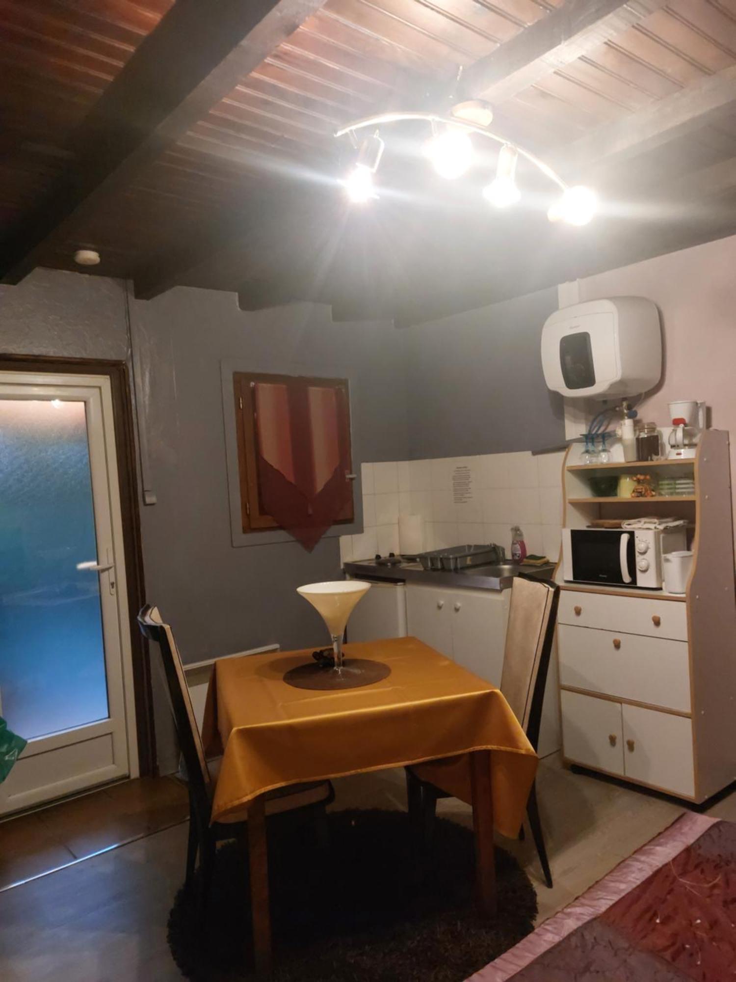 Sci La Mijotiere Apartment Fourques-sur-Garonne Exterior photo